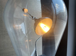 Vitreous Lamp